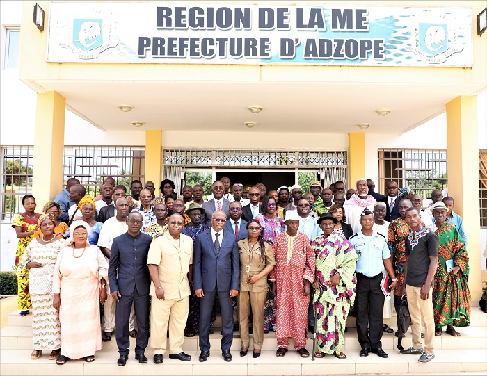 Rencontre du Directeur Général du fer avec les populations de la préfecture d’Adzopé en prélude au lancement du poste à péage de Moapé