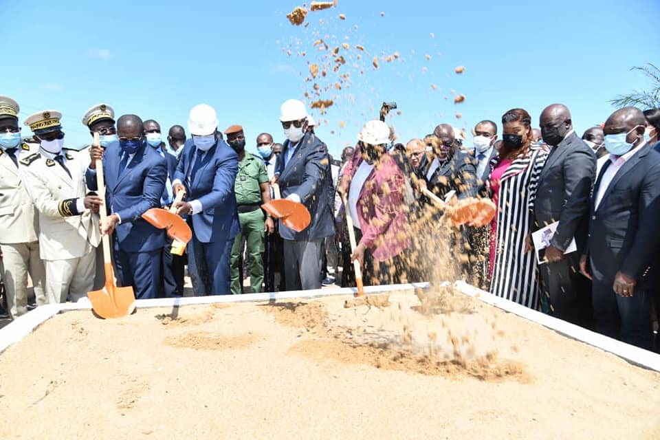 LE PREMIER MINISTRE PATRICK ACHI LANCE OFFICIELLEMENT LES TRAVAUX DE RENFORCEMENT DE LA ROUTE COTIERE