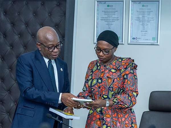 CÉRÉMONIE DE REMISE DU RECUEIL DES TEXTES DU FER