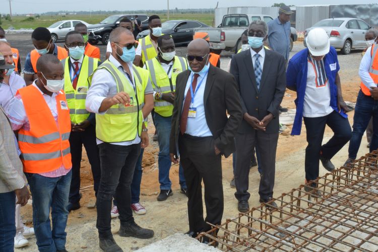 PEAGE DE L’AUTOROUTE DE GRAND BASSAM : LANCINE DIABY EVALUE L’ETAT D’AVANCEMENT DES TRAVAUX.