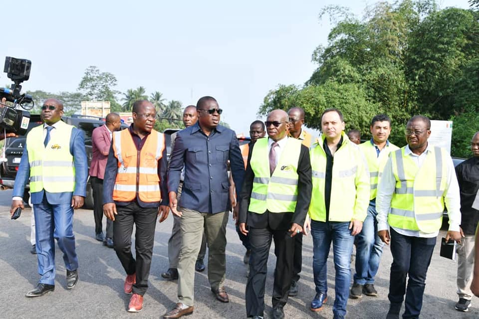 Réhabilitation de l'axe Thomasset- Agboville / Amédé Kouakou s'imprègne de l'état d'avancement des travaux